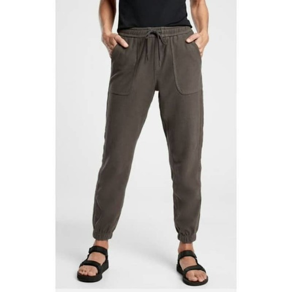 Athleta Pants - Athleta Womens size 10 Farallon Jogger Cypress Green Pull On Pants
